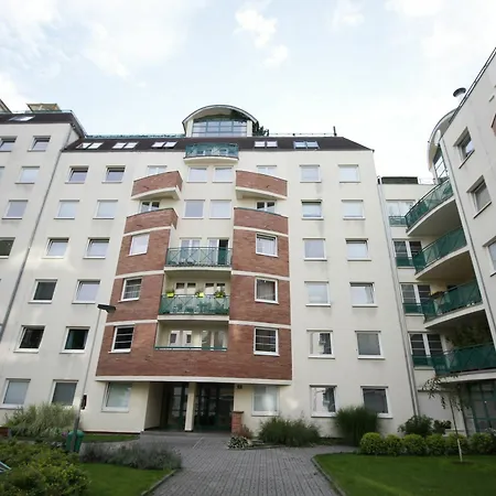 Panoramic Roof Terrace&jacuzzi Apartment *